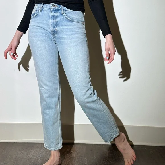 Current/Elliot jeans. Never been worn. - Picture 1 of 4